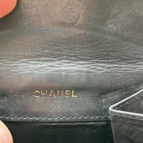 Chanel Black Caviar Bifold wallet - Picture 4 of 8